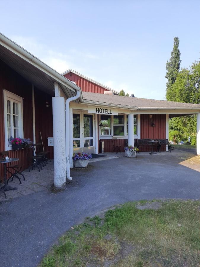 Juthbacka Hotell Uusikaarlepyy Екстериор снимка