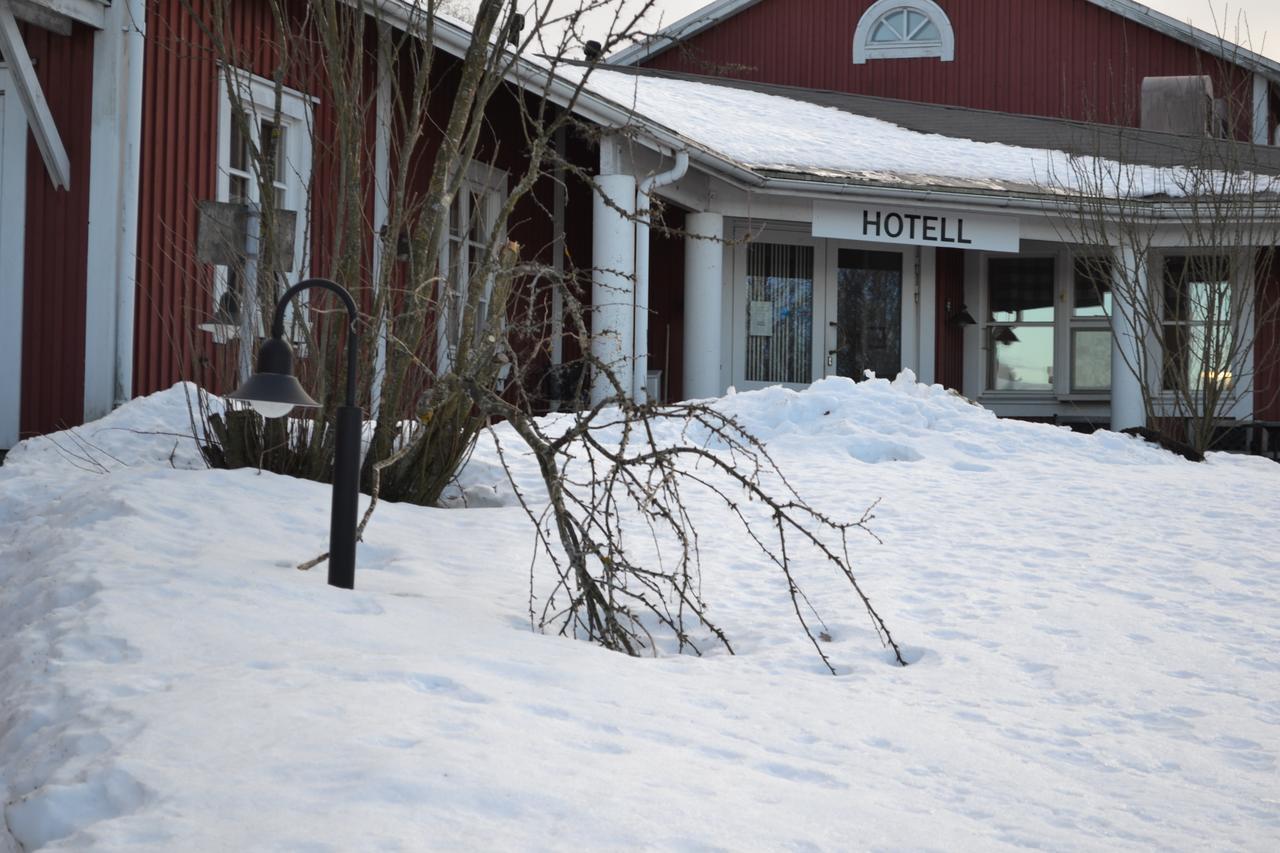 Juthbacka Hotell Uusikaarlepyy Екстериор снимка